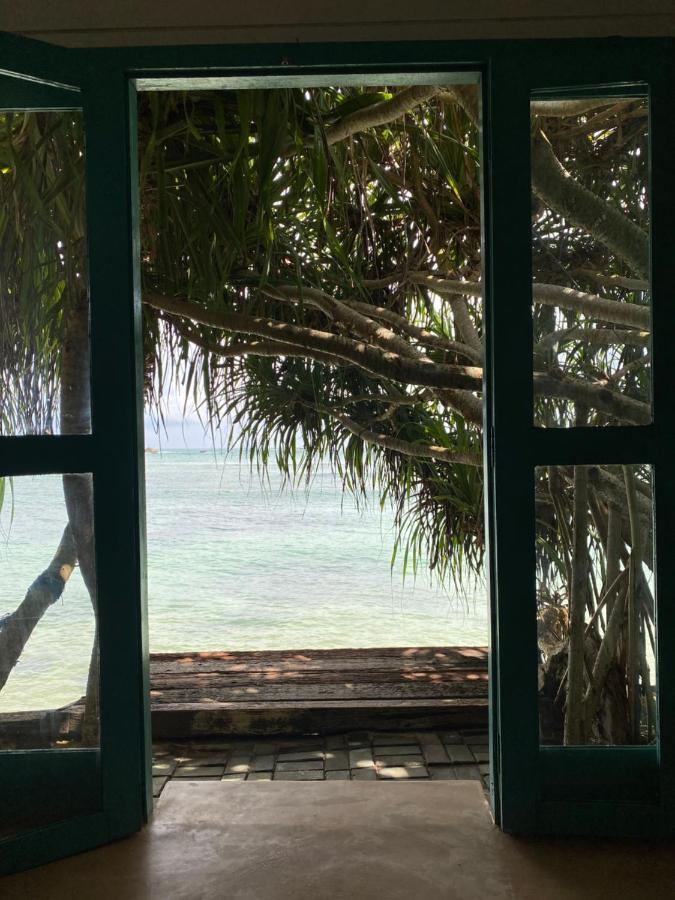 Ocean Beach House Matara Extérieur photo