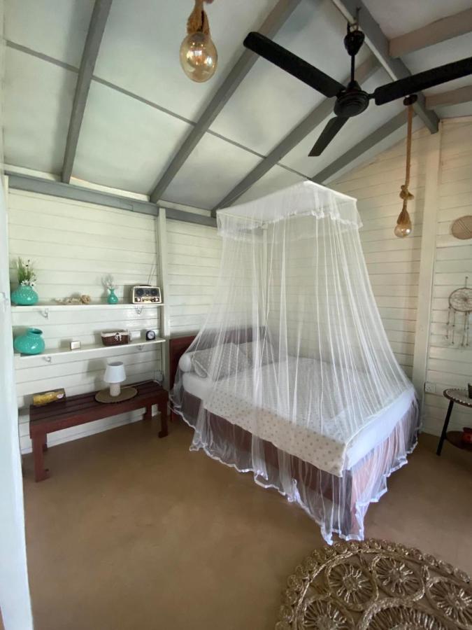 Ocean Beach House Matara Extérieur photo
